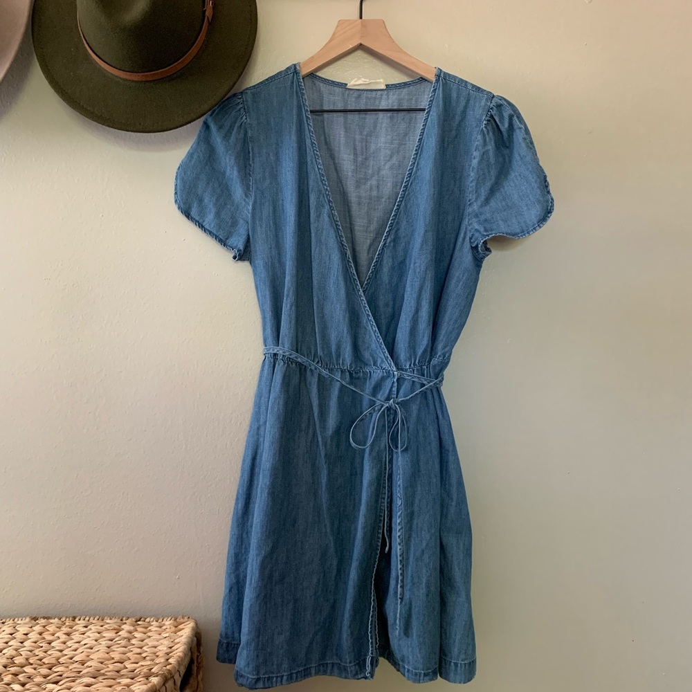 Chambray Denim Wrap Dress in Nevin Wash